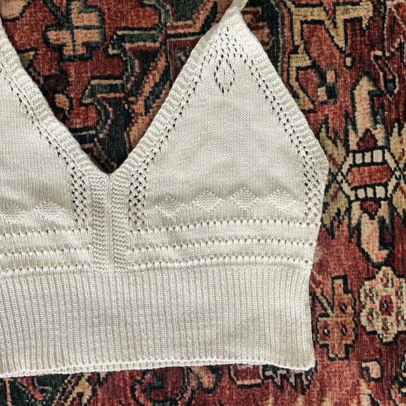 Crocheted off white top - Picture 2 of 3